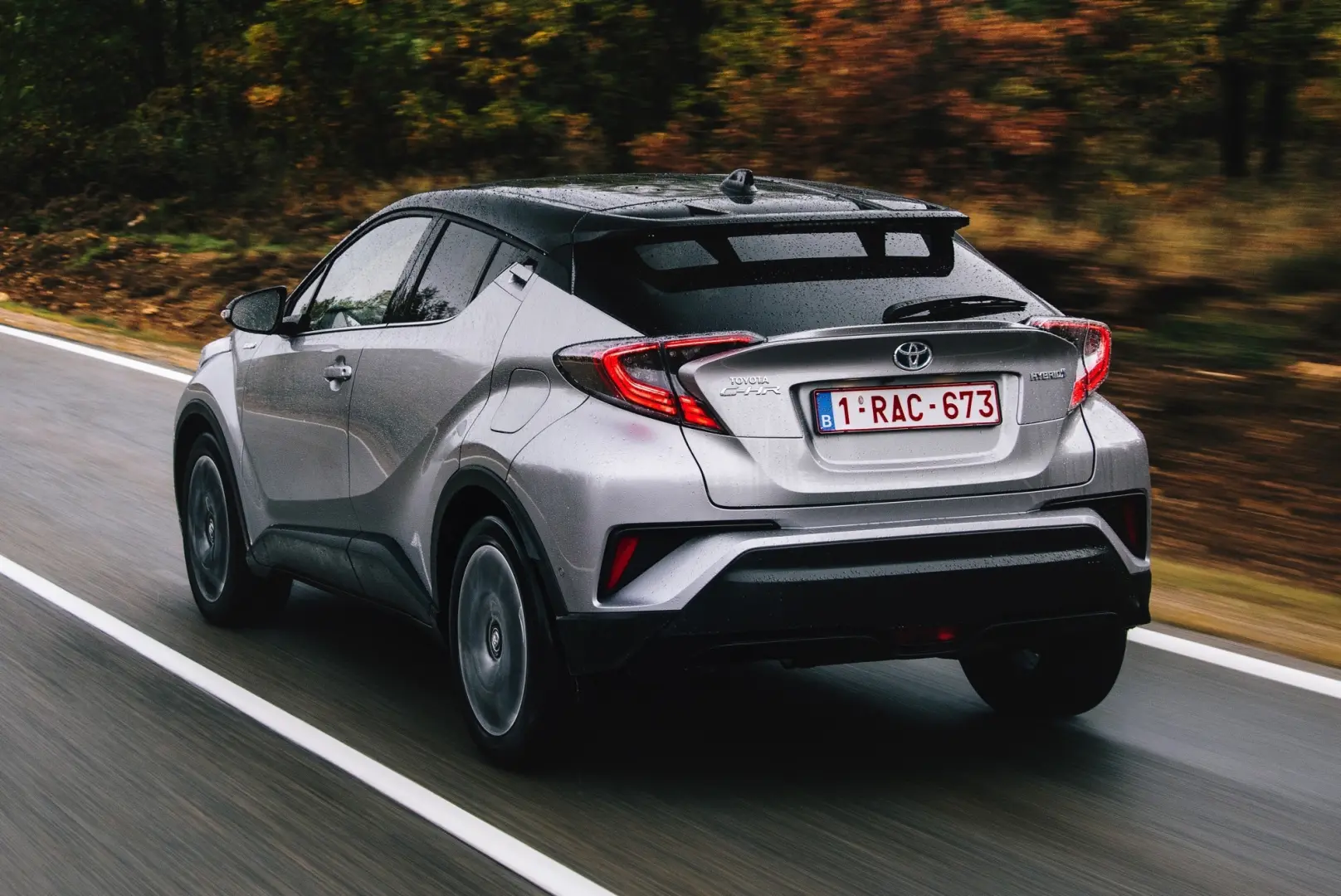 Toyota C-HR C-HR 1.8 Hybrid 4x2 Dynamic Deri Koltuk e-CVT 5