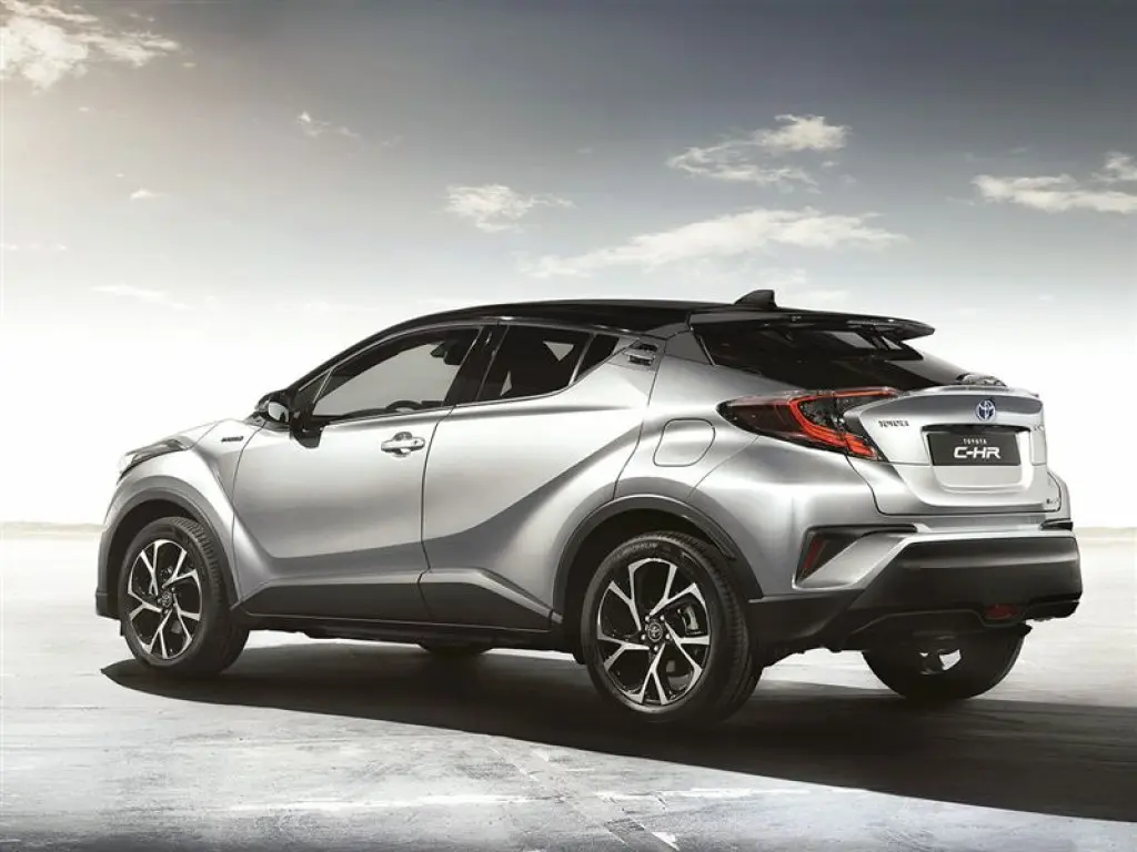 Toyota C-HR C-HR 1.8 Hybrid 4x2 Dynamic Navi e-CVT 4