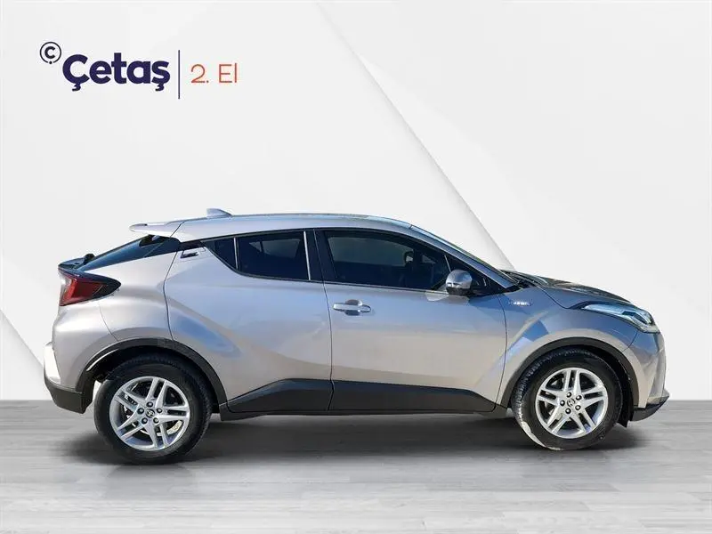 Toyota C-HR C-HR 1.8 Hybrid 4x2 Flame e-CVT 5