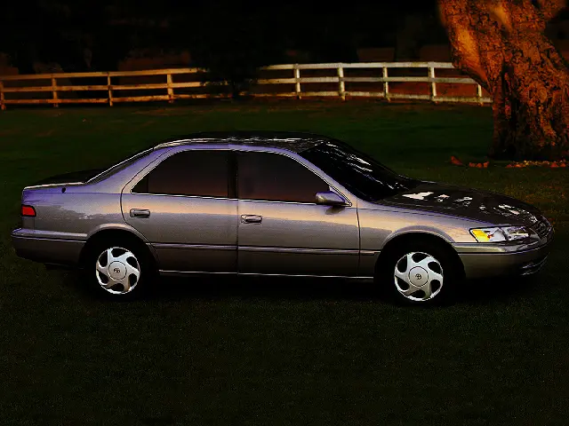 Toyota Camry Camry 2.2 3