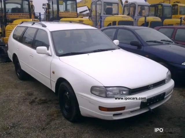 Toyota Camry Camry 2.2 GL 3