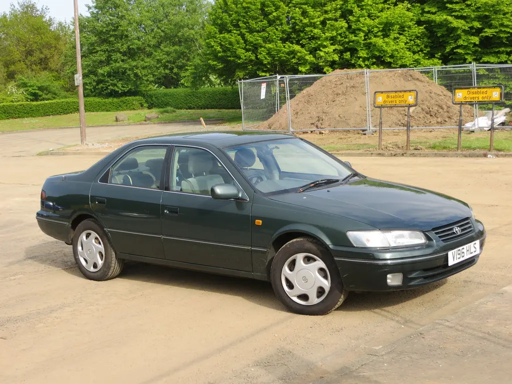Toyota Camry Camry 2.2i GL 2
