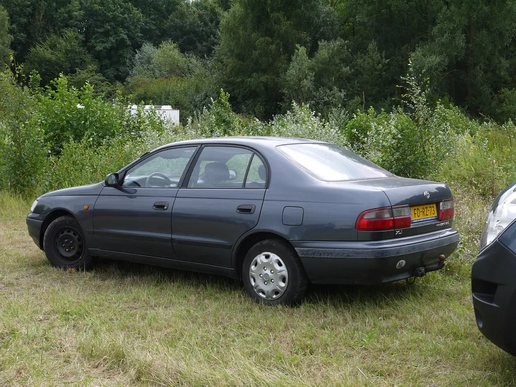 Toyota Carina Carina 1.6 XLI 1