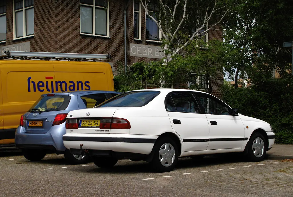 Toyota Carina Carina 1.6 XLI 5