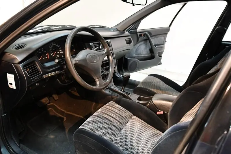 Toyota Carina Carina 1.6 XLI 1