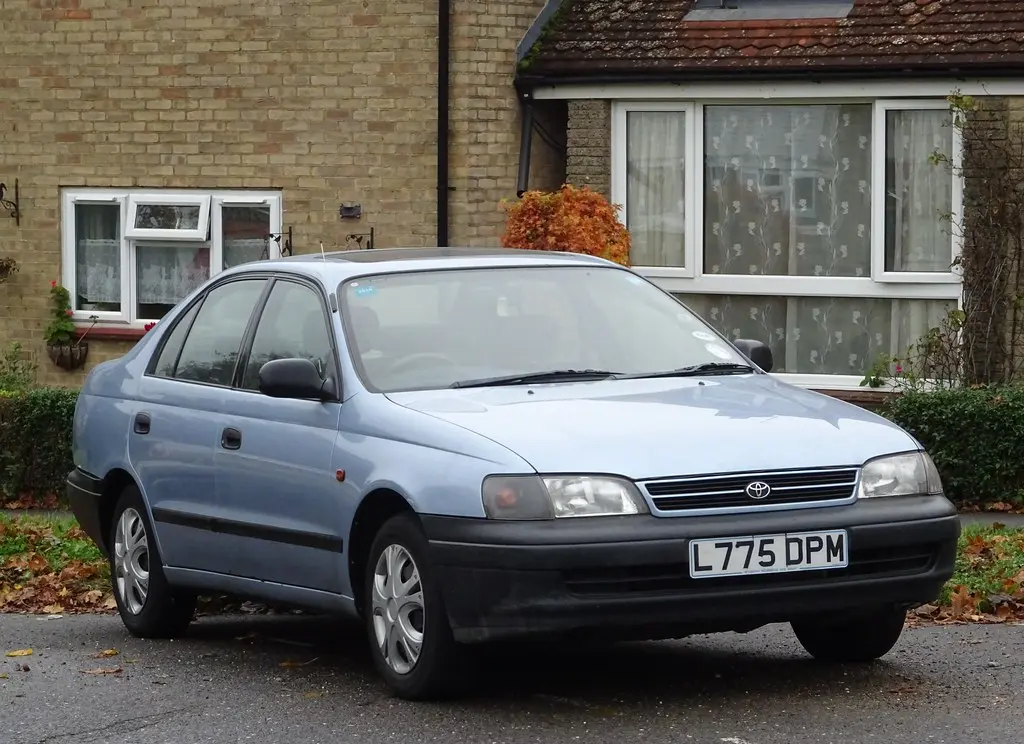 Toyota Carina Carina 1.6 XLI 2