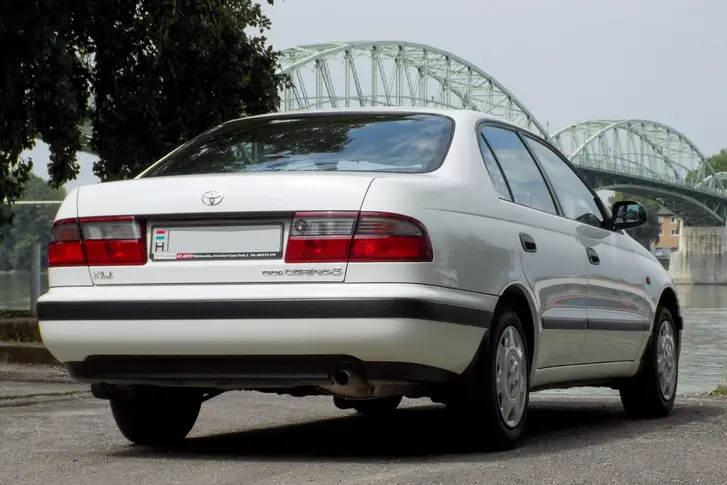 Toyota Carina Carina 1.6 XLI 4