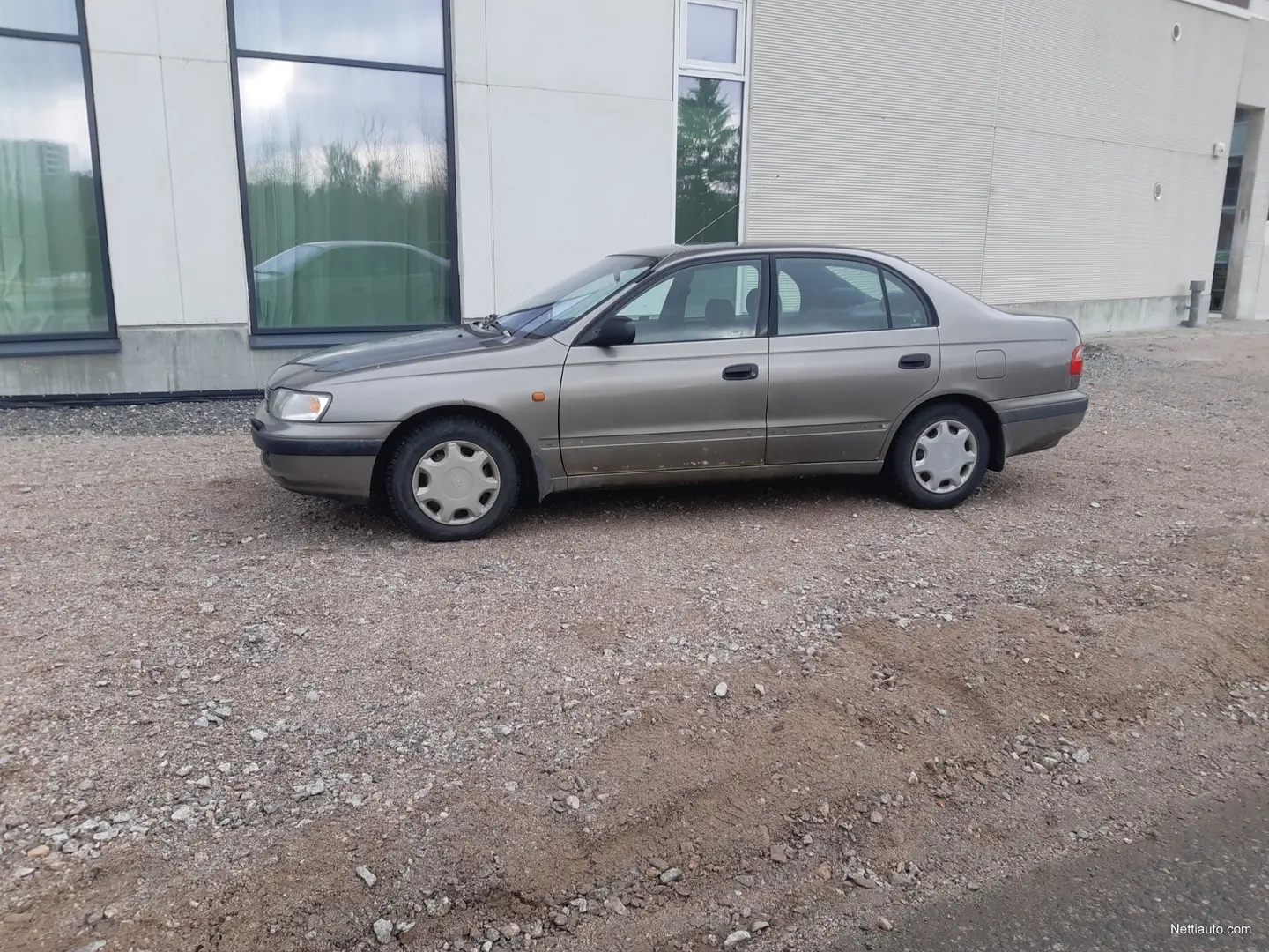 Toyota Carina Carina 1.6 XLI 2