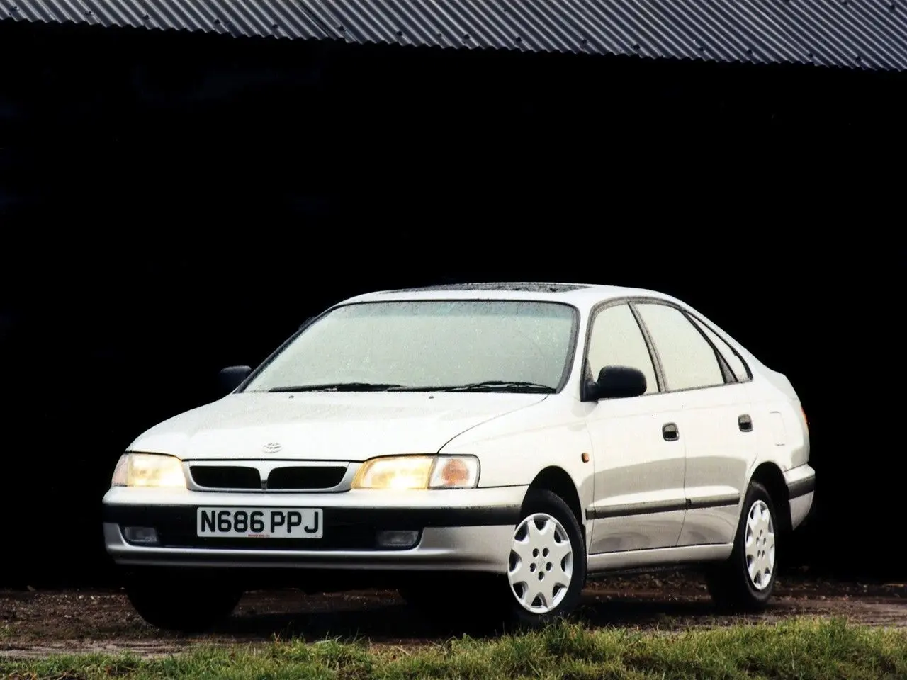 Toyota Carina Carina Liftback 1.6 GLi 3