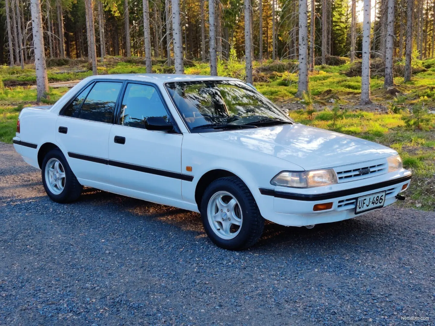 Toyota Carina Carina Liftback 1.6 XLI 1