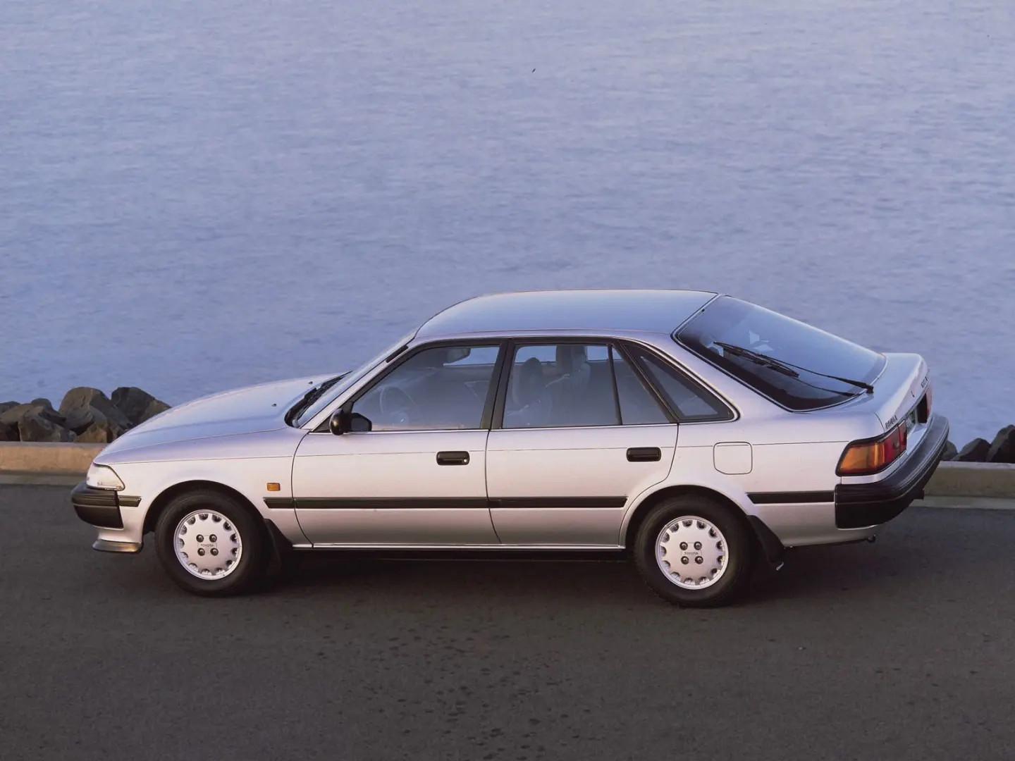 Toyota Carina Carina Liftback 1.6 XLI 3