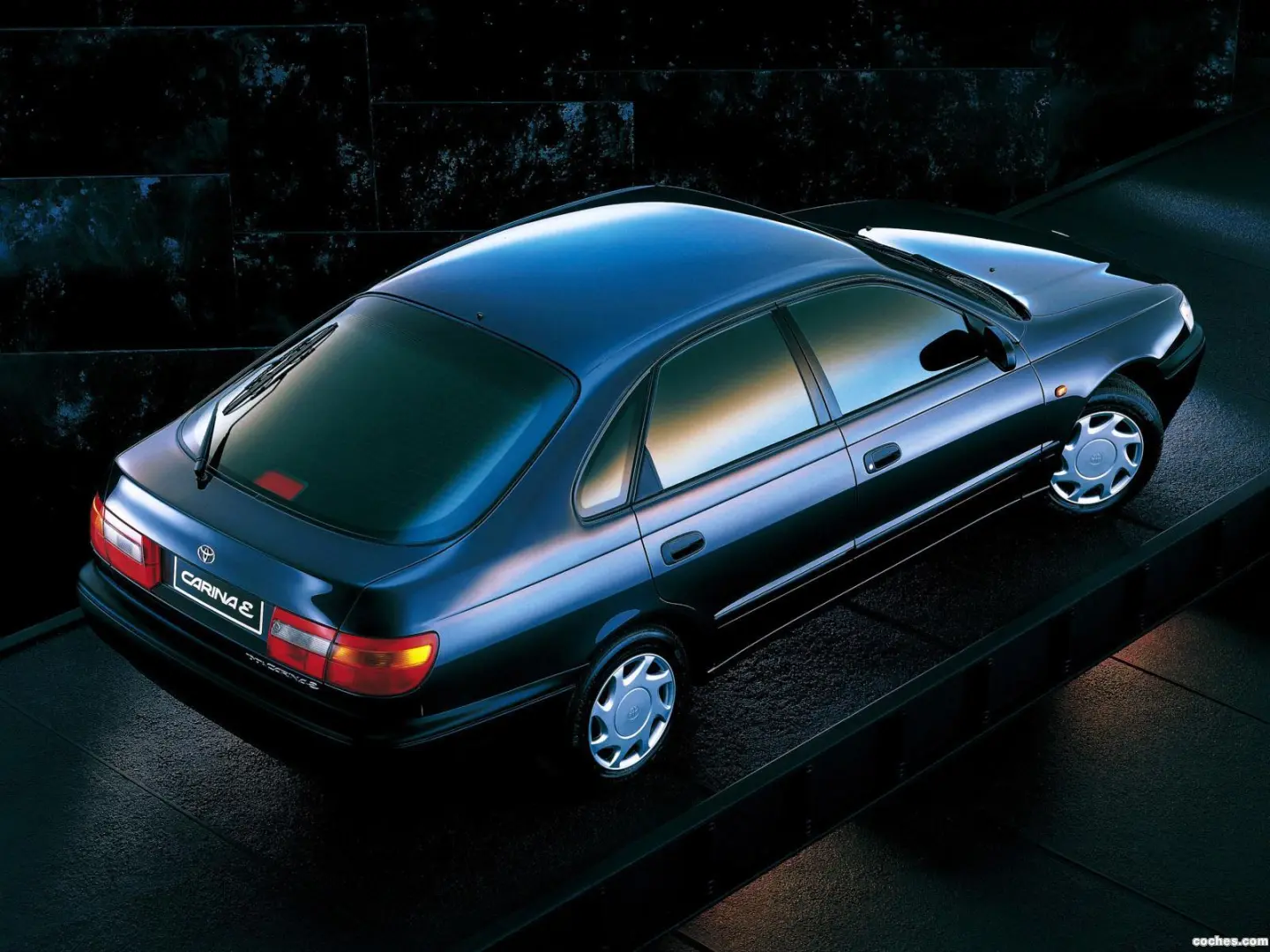 Toyota Carina Carina Liftback 1.6 XLI 6