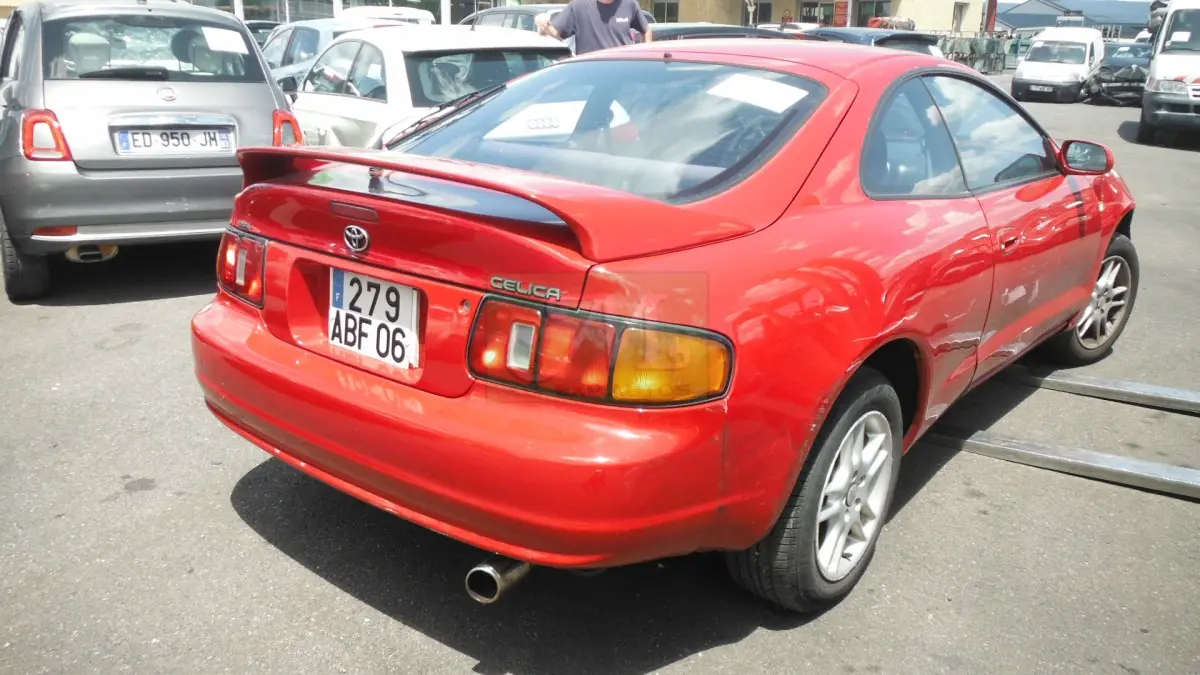 Toyota Celica Celica 1.8 ST 5