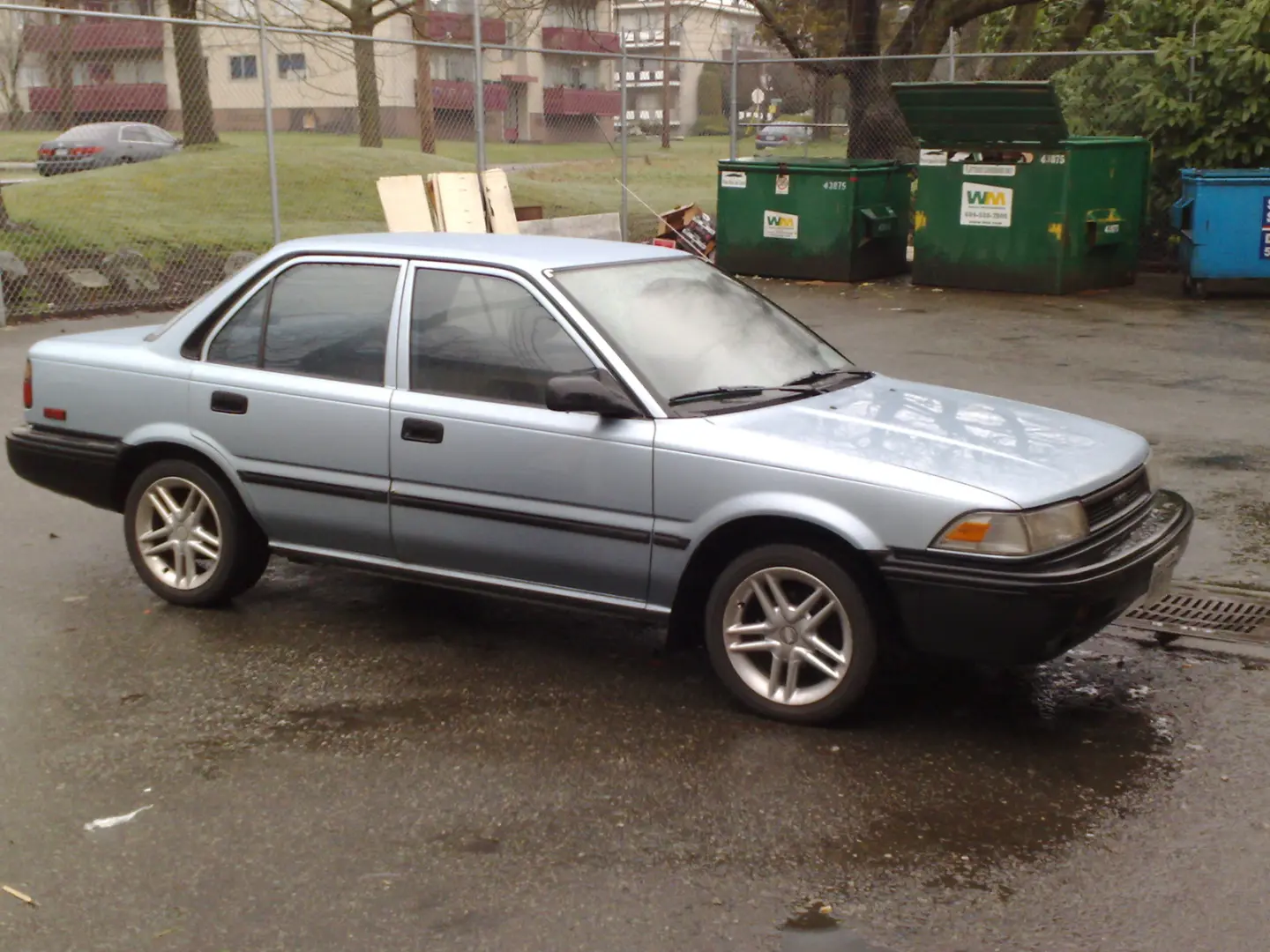 Toyota Corolla Corolla 1.3 LE 4
