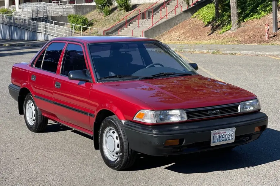Toyota Corolla Corolla 1.3 L 5