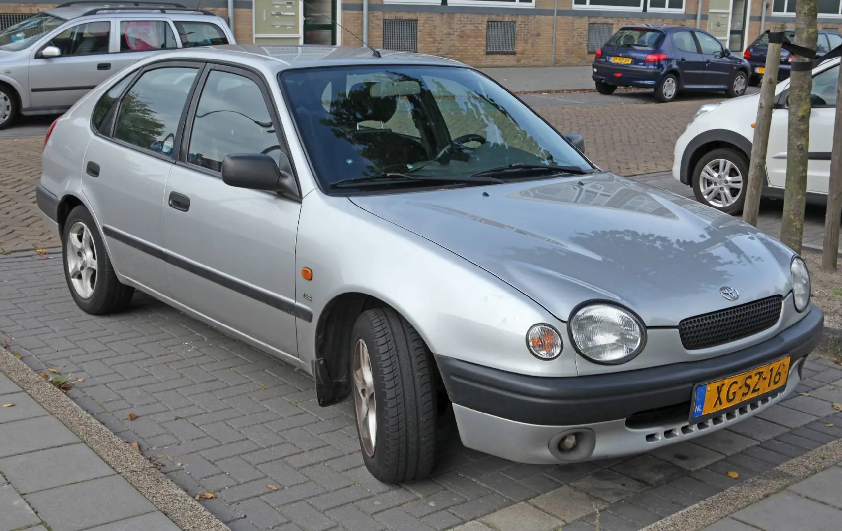 Toyota Corolla Corolla 1.3 Eco 4