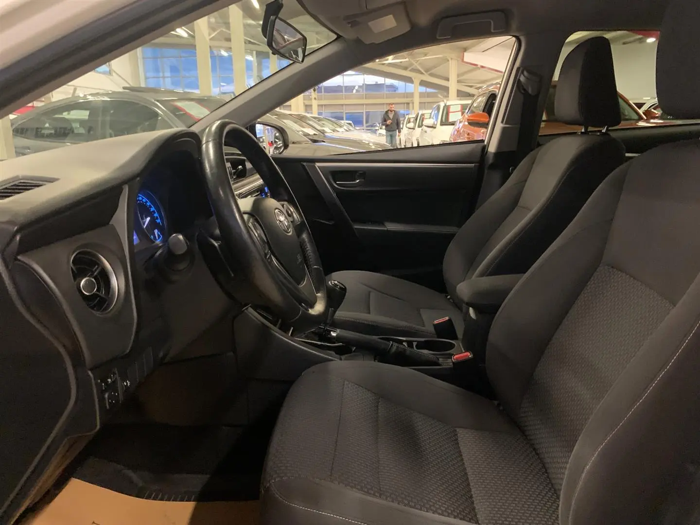 Toyota Corolla Corolla 1.4 D-4D Advance M/M 4
