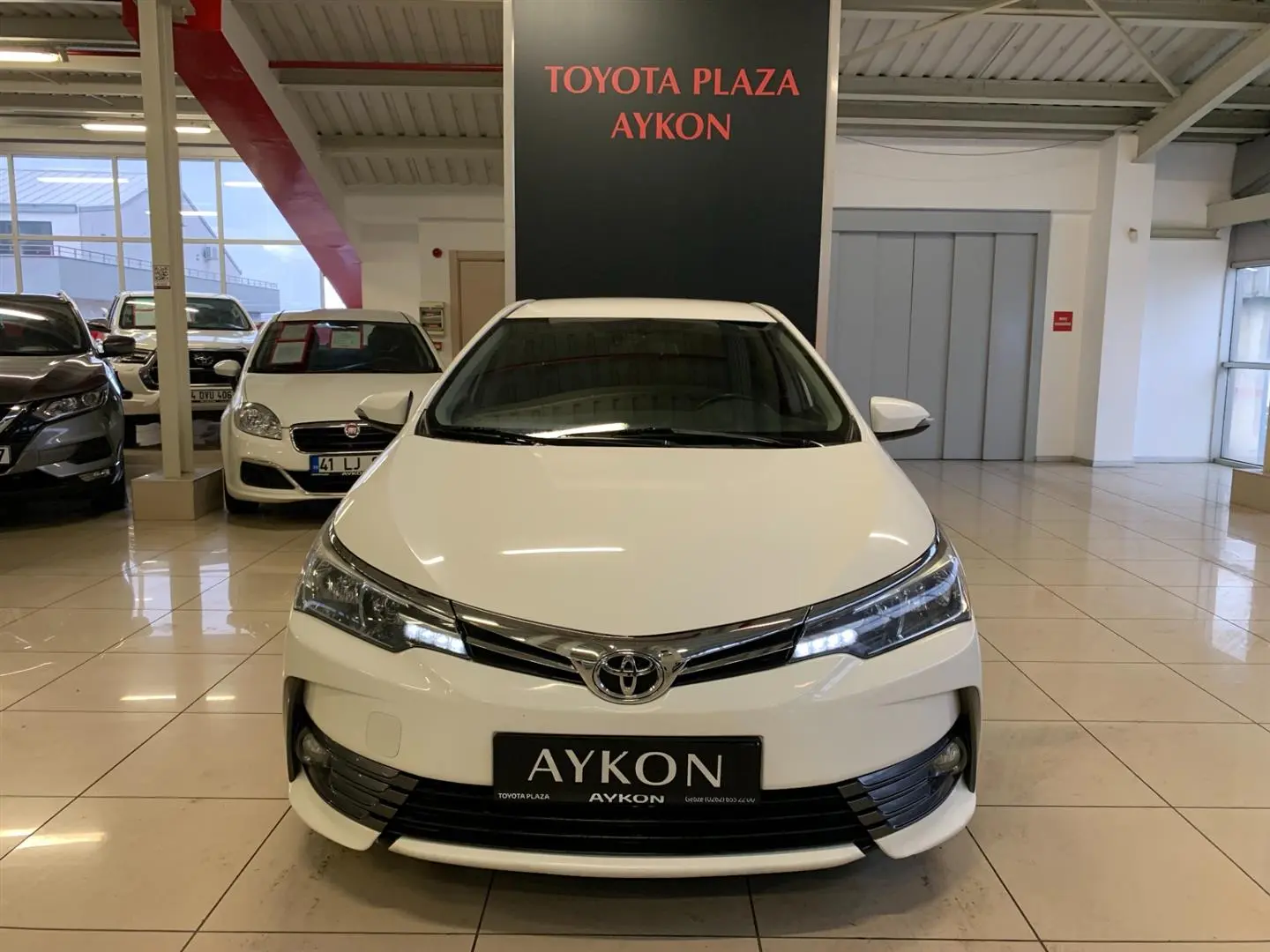 Toyota Corolla Corolla 1.4 D-4D Advance M/M 6