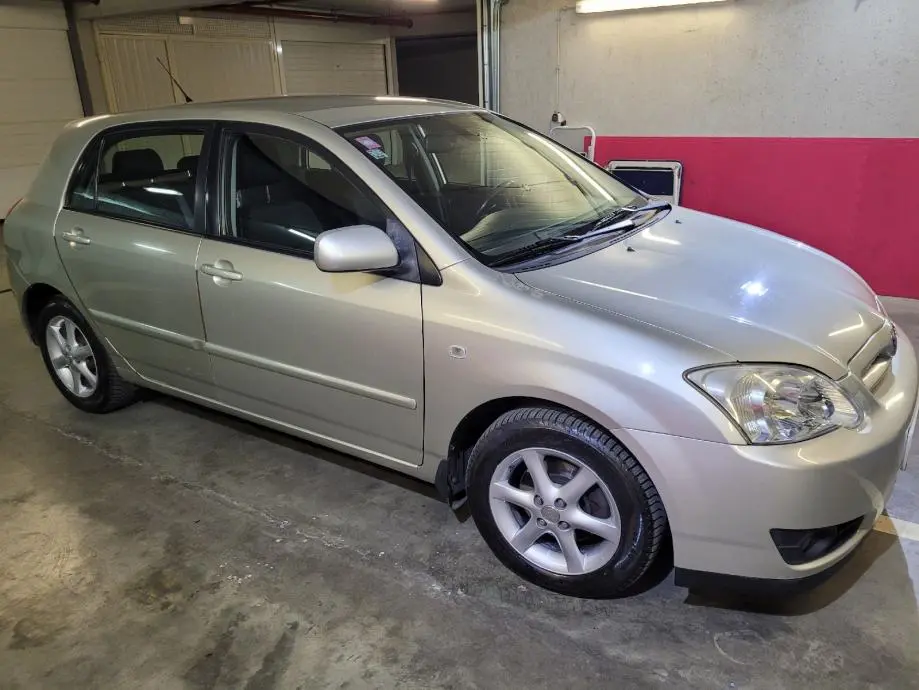 Toyota Corolla Corolla 1.4 D-4D Luna 4