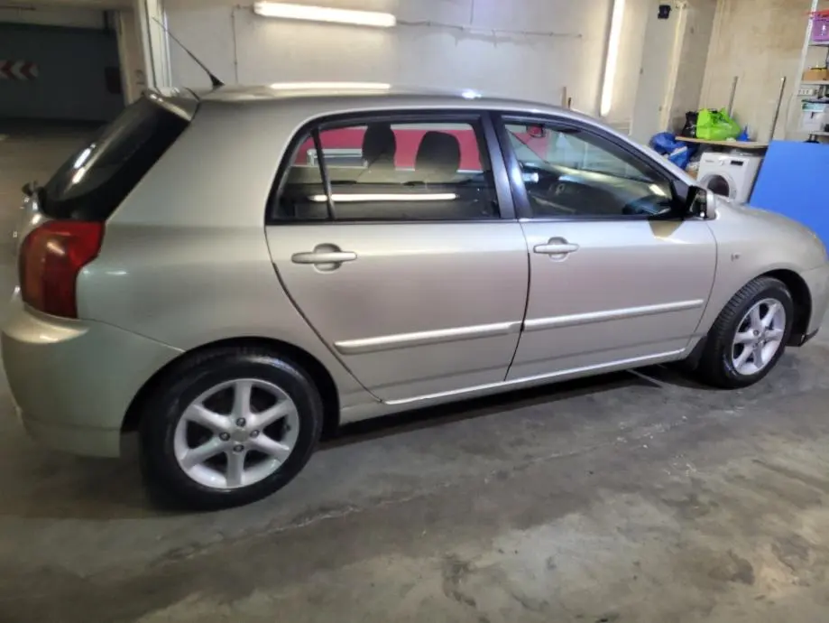 Toyota Corolla Corolla 1.4 D-4D Luna 7