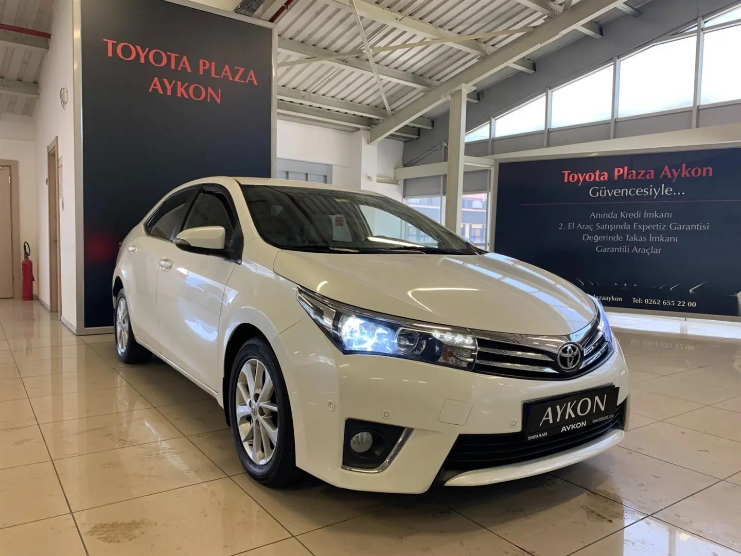 Toyota Corolla Corolla 1.4 D-4D Premium Navigation M/M 1