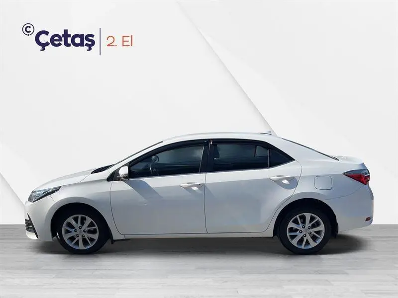 Toyota Corolla Corolla 1.4 D-4D Premium Navigation 2