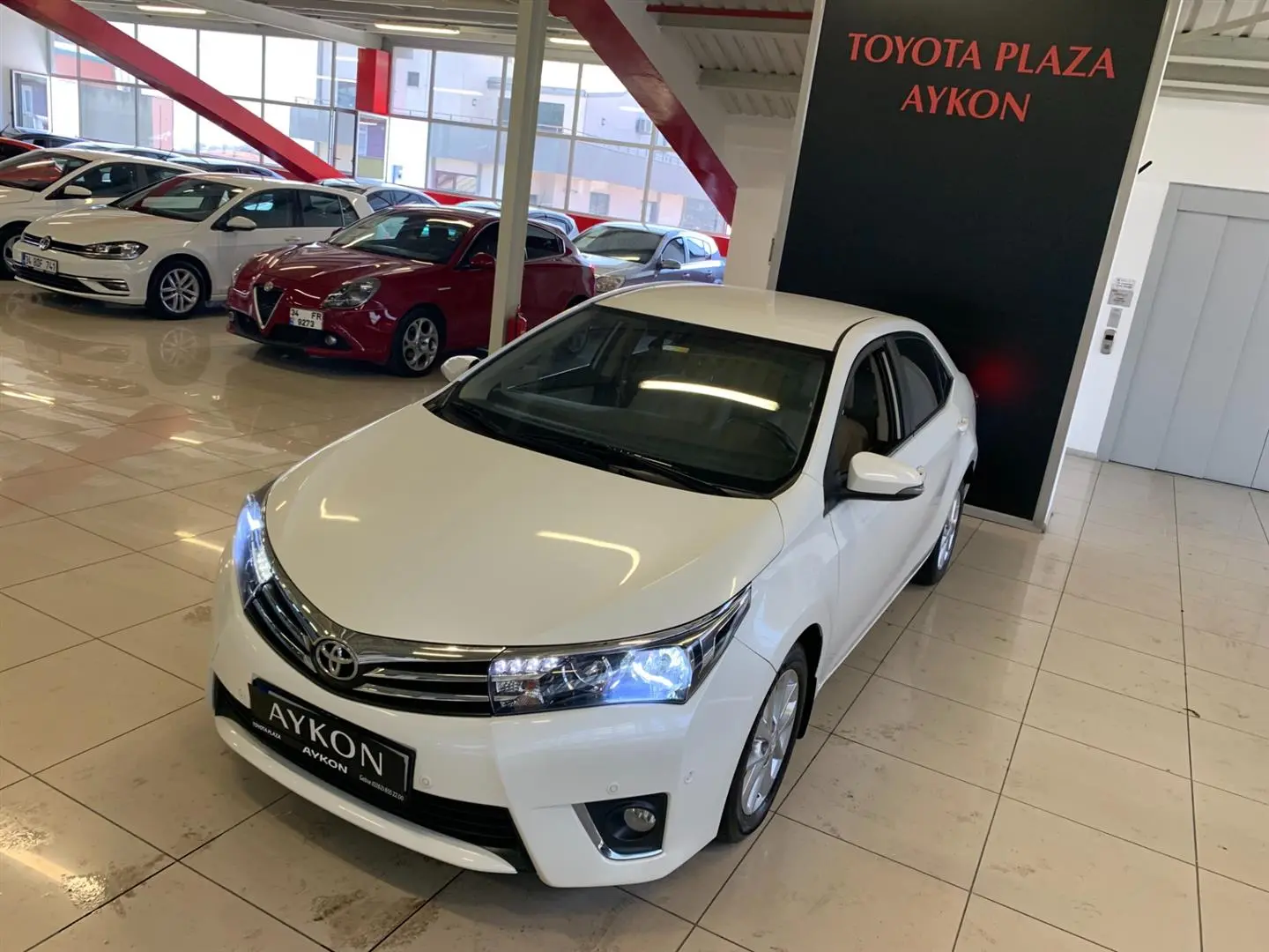 Toyota Corolla Corolla 1.4 D-4D Premium Navigation M/M 4