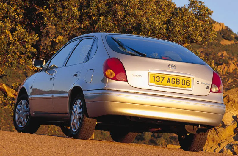 Toyota Corolla Corolla 1.4 Terra Special 6