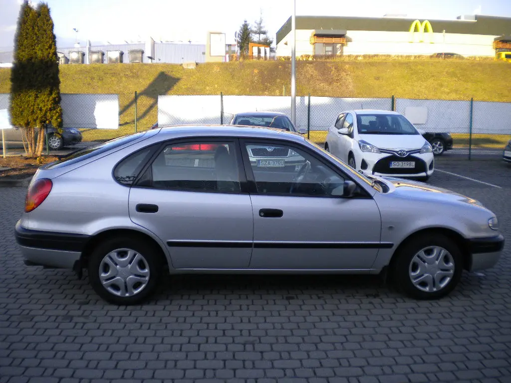 Toyota Corolla Corolla 1.4 Terra 4
