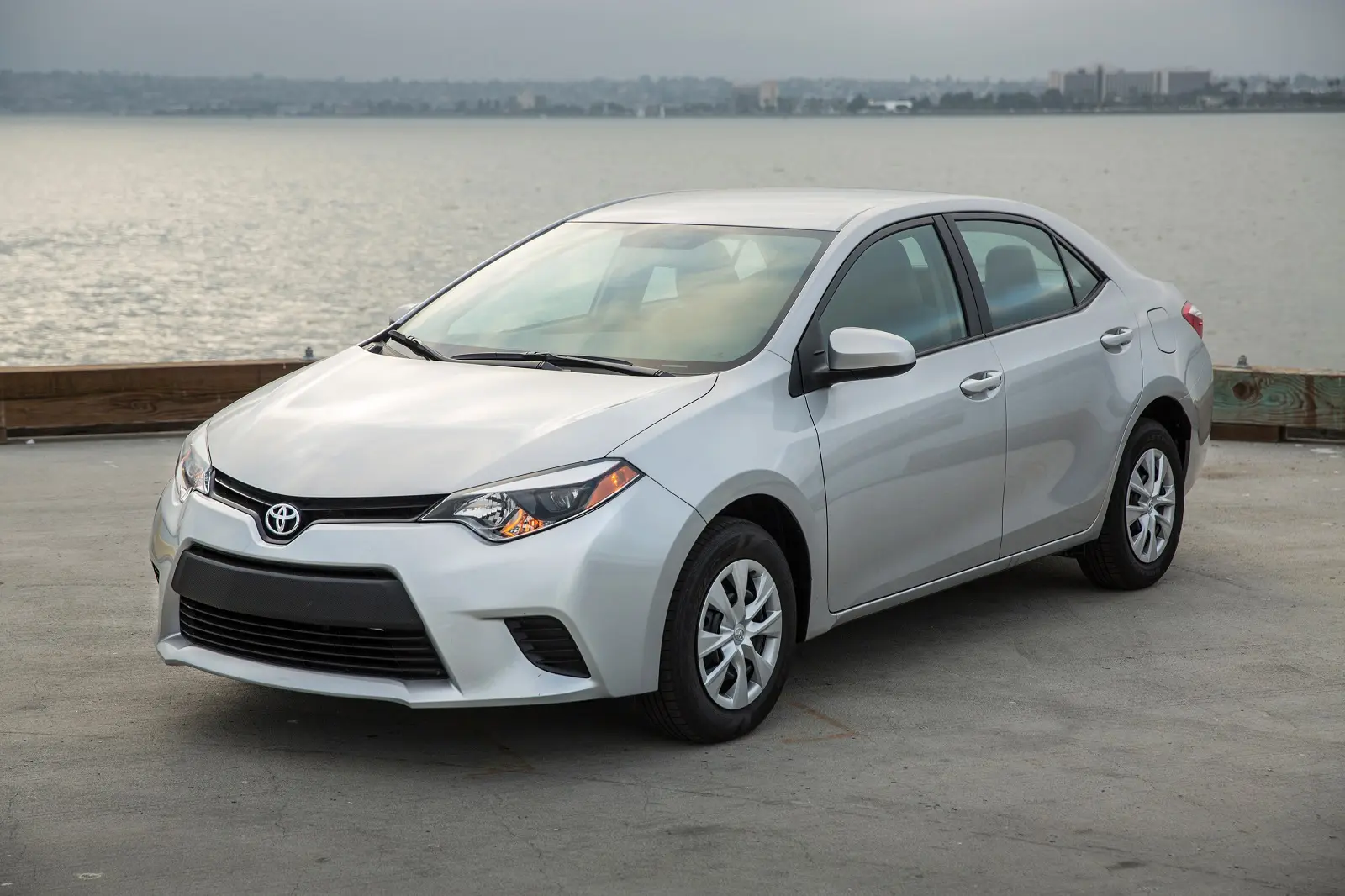 Toyota Corolla Corolla 1.6 Active 2