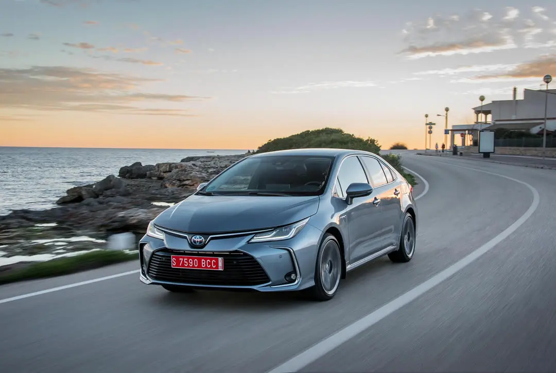 Toyota Corolla Corolla 1.6 Dream 4