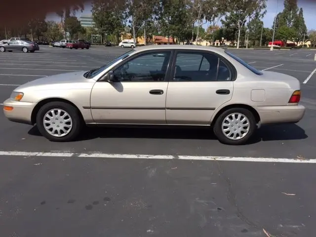 Toyota Corolla Corolla 1.6 GL 3