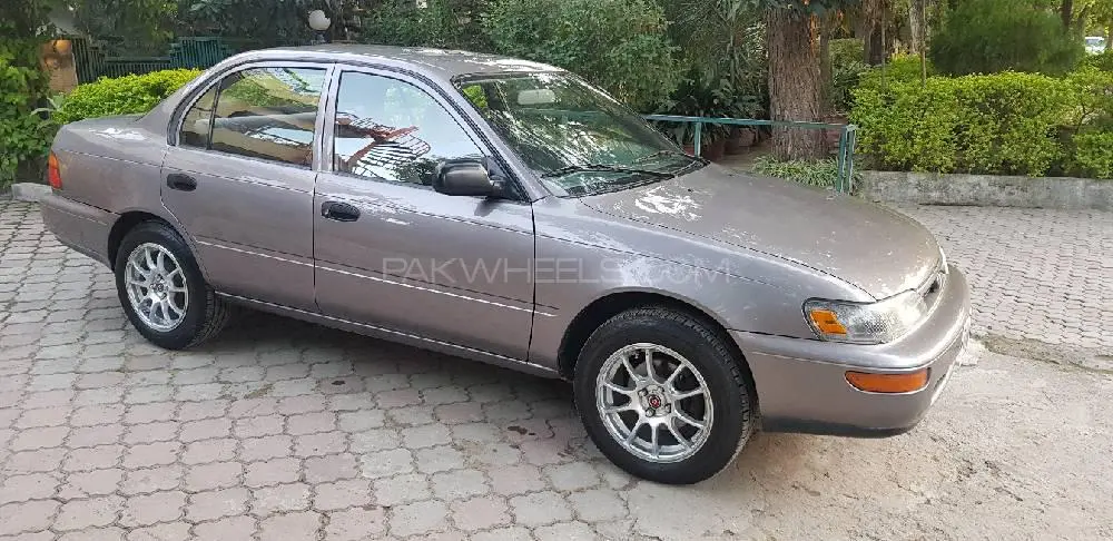 Toyota Corolla Corolla 1.6 GLI 3