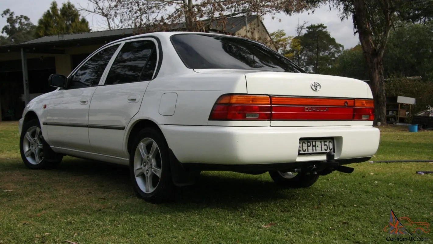 Toyota Corolla Corolla 1.6 GLi ABS 4