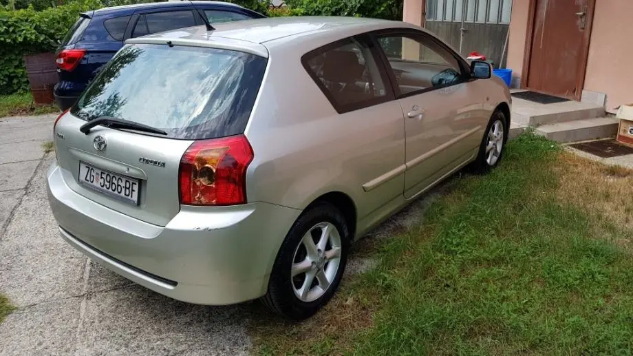 Toyota Corolla Corolla 1.6 Luna 2