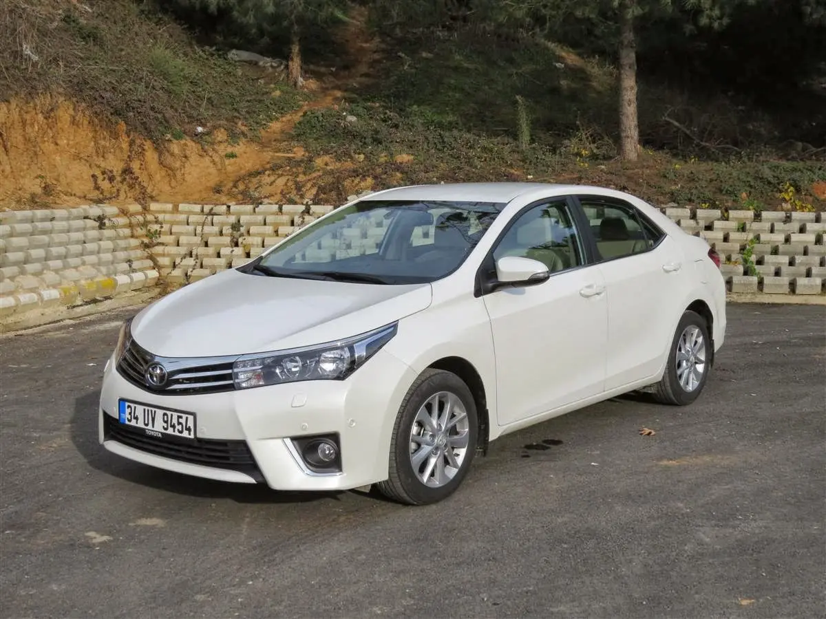 Toyota Corolla Corolla 1.6 Premium Navigation Multidrive S 4