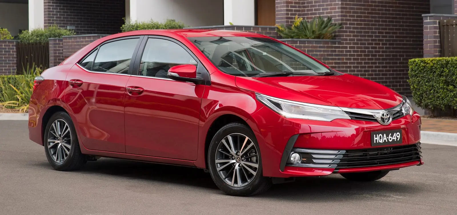 Toyota Corolla Corolla 1.6 Premium 50.Yıl 4