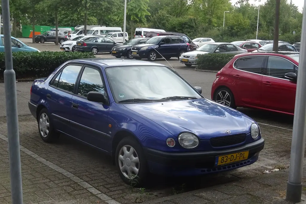Toyota Corolla Corolla 1.6 Terra Special 6