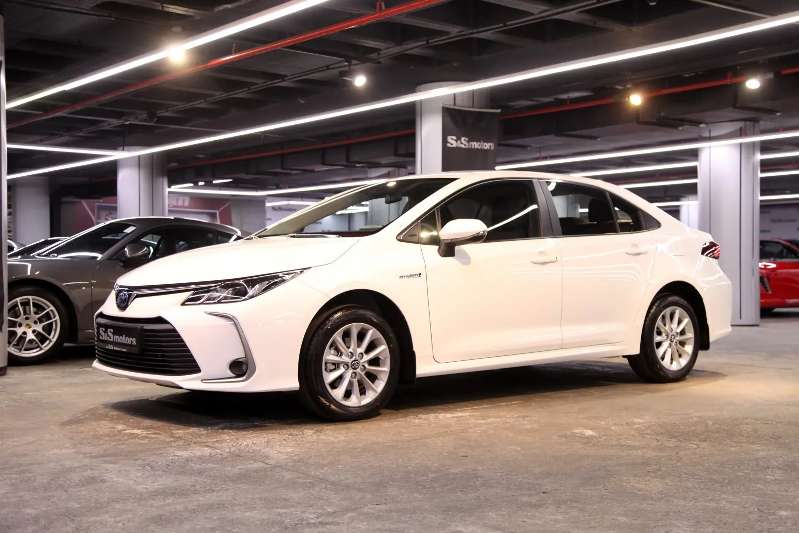 Toyota Corolla Corolla 1.8 Hybrid Dream e-CVT 1