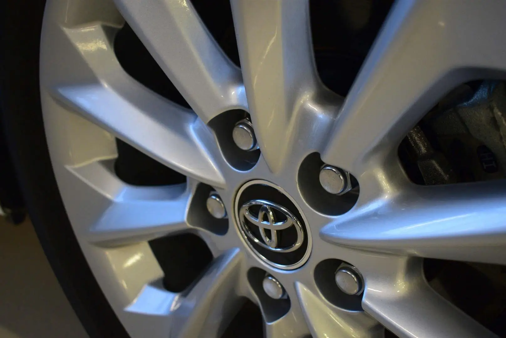Toyota Corolla Corolla 1.8 Hybrid Dream e-CVT 6