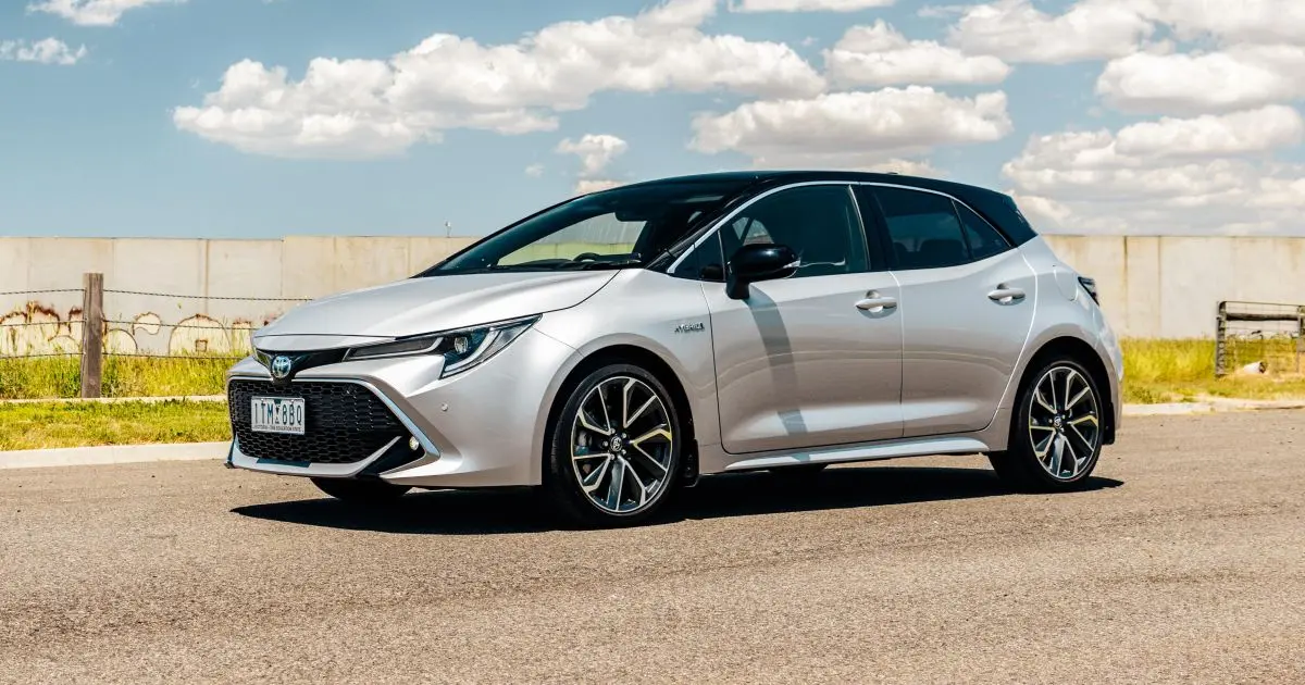 Toyota Corolla Corolla 1.8 Hybrid Dream e-CVT 3