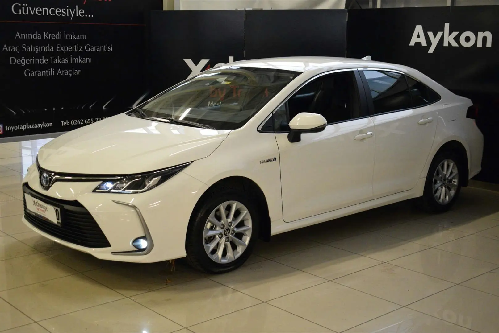 Toyota Corolla Corolla 1.8 Hybrid Dream e-CVT 4