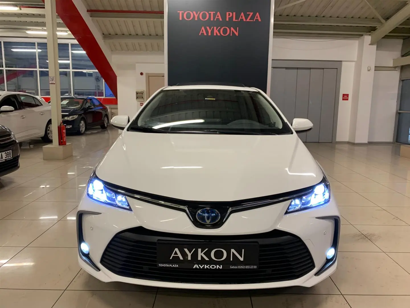 Toyota Corolla Corolla 1.8 Hybrid Flame X-Pack e-CVT 5