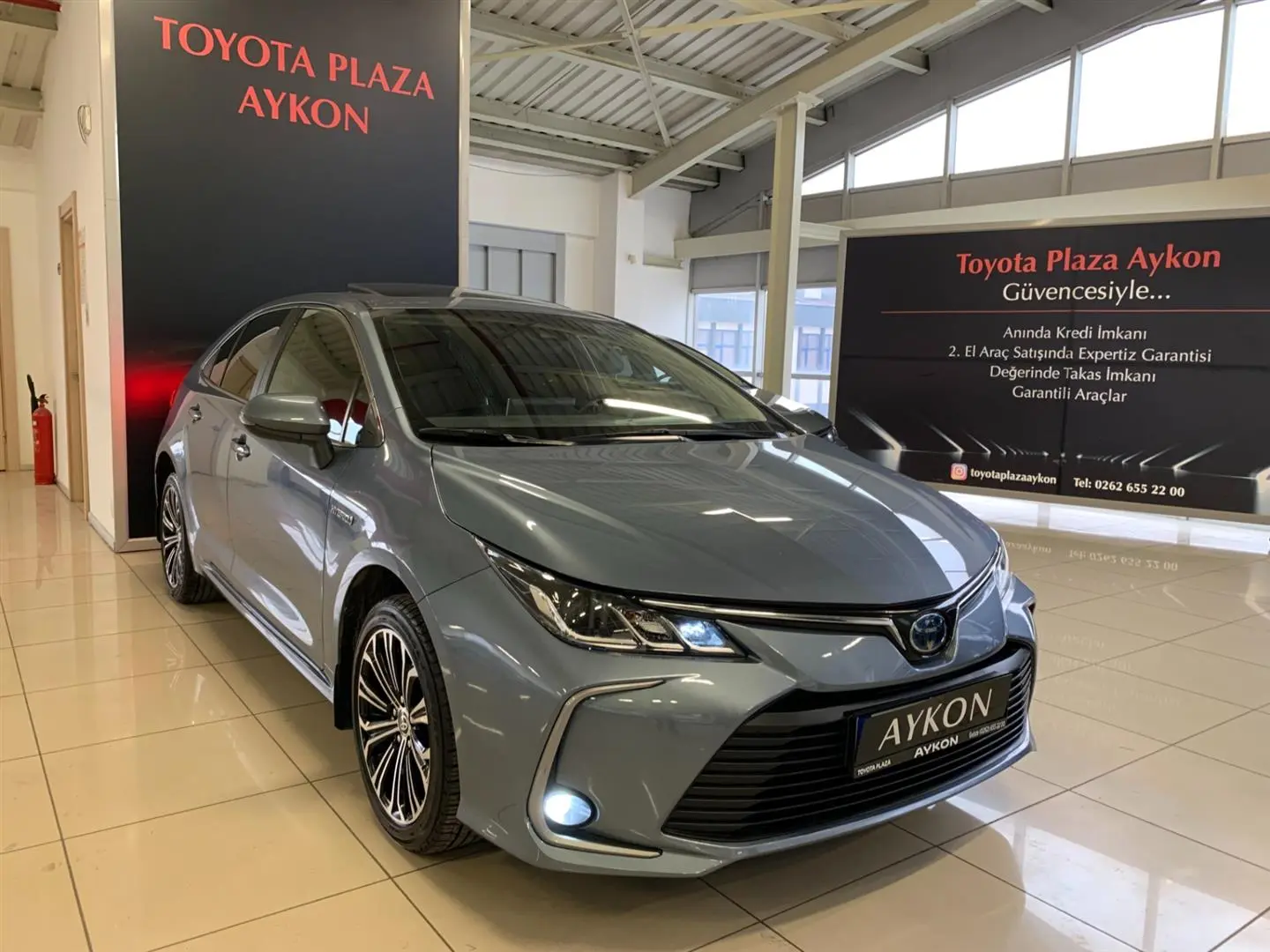 Toyota Corolla Corolla Hatchback 1.8 Hybrid Flame X-Pack E-CVT 7