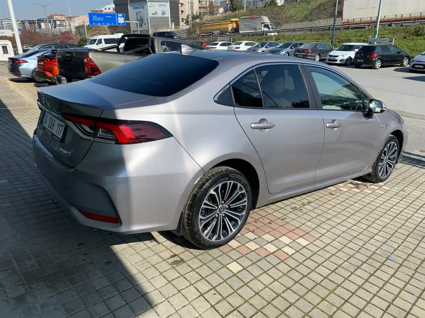 Toyota Corolla Corolla 1.8 Hybrid Flame X-Pack e-CVT 7