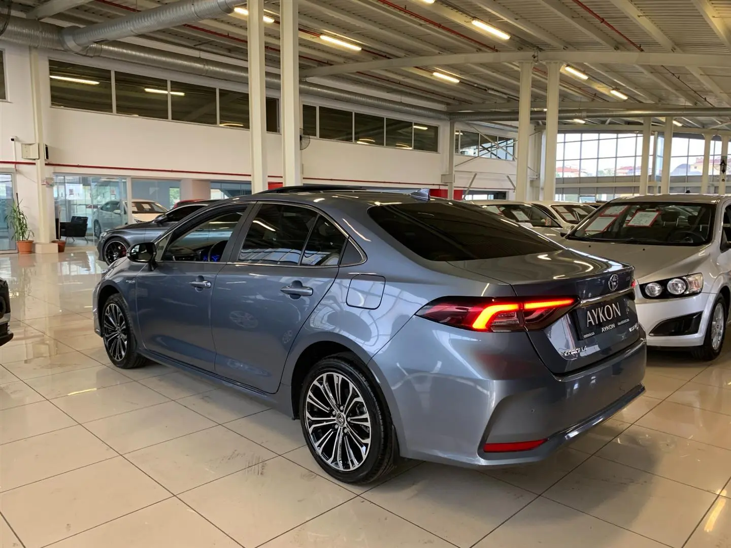 Toyota Corolla Corolla 1.8 Hybrid Passion X-Pack e-CVT 6