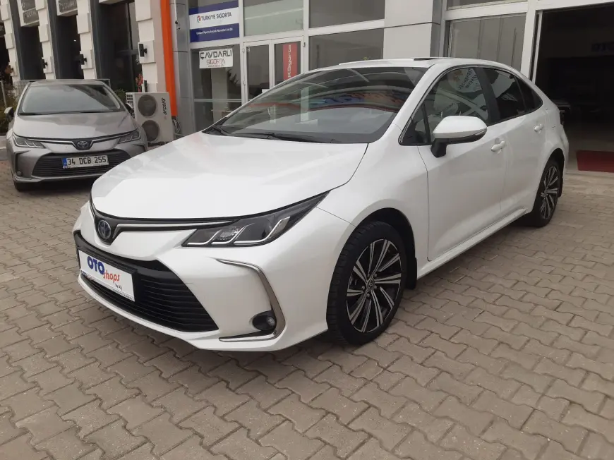 Toyota Corolla Corolla 1.8 Hybrid Flame e-CVT 0