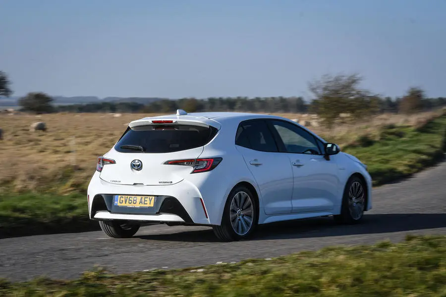 Toyota Corolla Corolla Hatchback 1.8 Hybrid Flame E-CVT 3