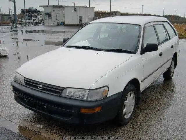 Toyota Corolla Corolla Kombi 1.4 Linea Terra 7