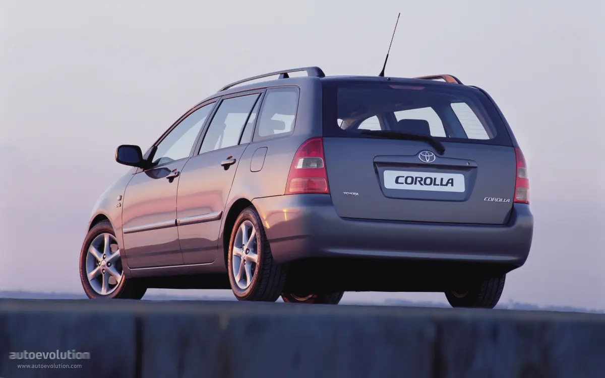 Toyota Corolla Corolla Kombi 1.4 Linea Terra Plus 7